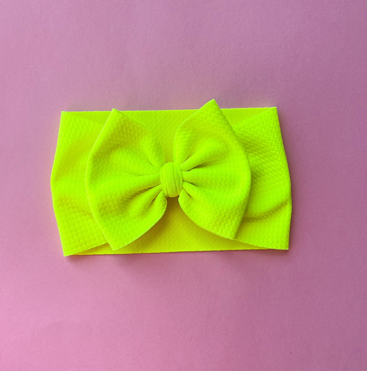 Solids : Neon Lemon