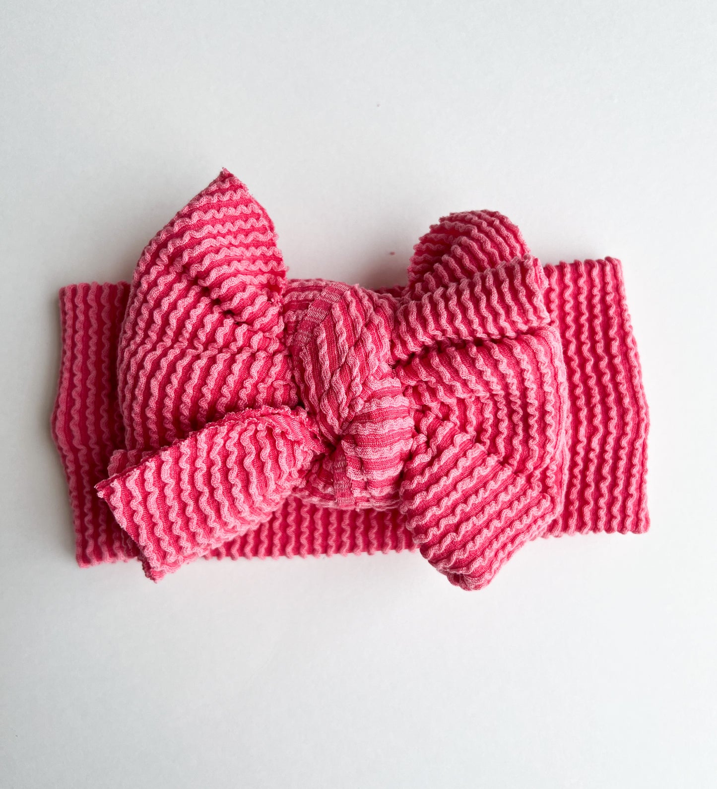 Coral/Bright Pink SCP Signature Bow