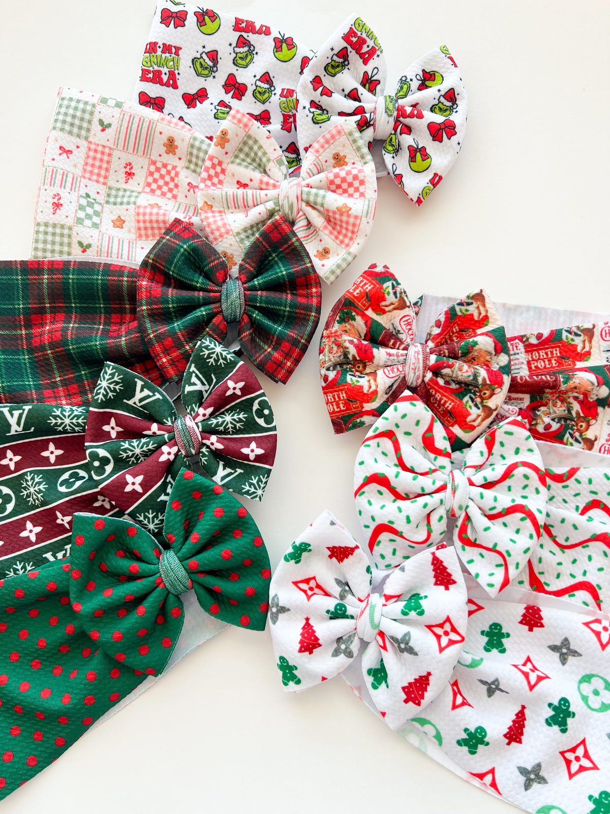 Traditional Christmas Collection